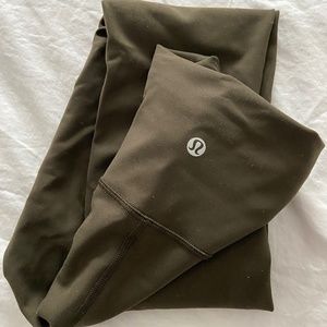 NWOT Wunder train high-rise tight 25”